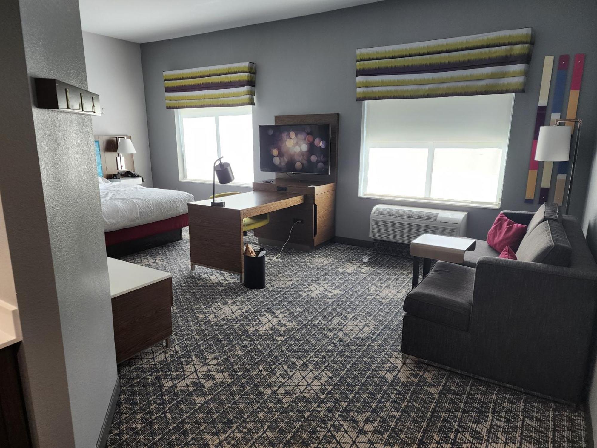 Hampton Inn & Suites Pittsburgh New Stanton Pa Eksteriør billede