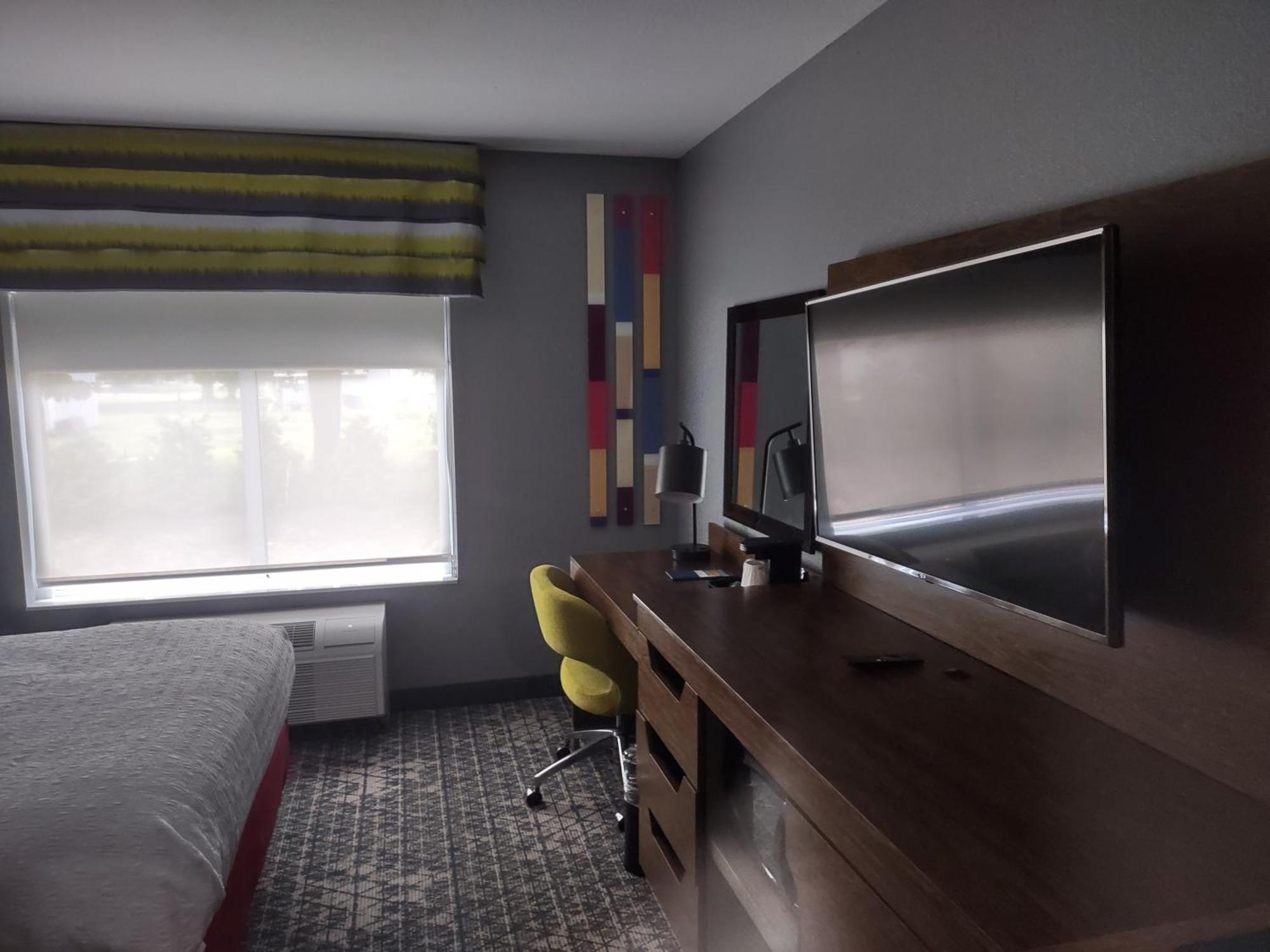 Hampton Inn & Suites Pittsburgh New Stanton Pa Eksteriør billede