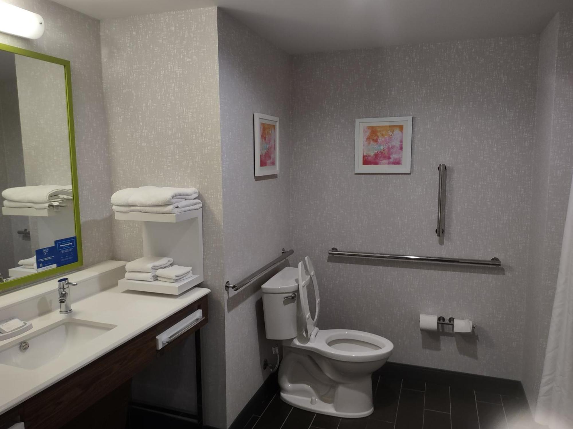 Hampton Inn & Suites Pittsburgh New Stanton Pa Eksteriør billede